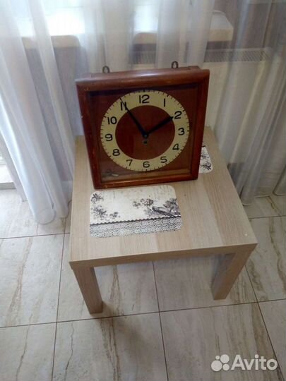 Настенные часы старинные