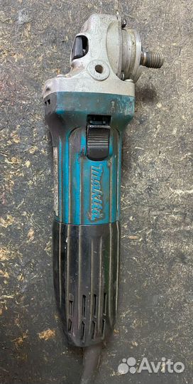 Продам болгарки Интерскол Makita