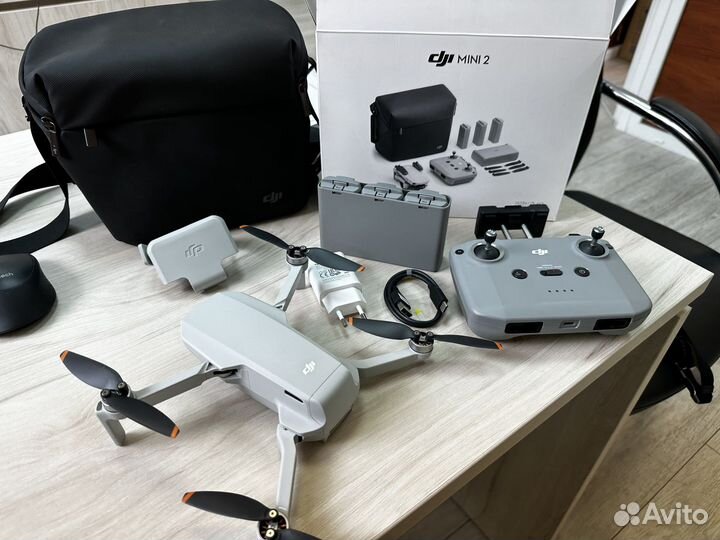 Квадрокоптер dji mini 2 максимальный комплект