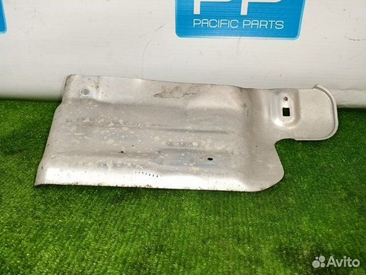 Защита усилителя рулевой рейки Volkswagen Passat 1