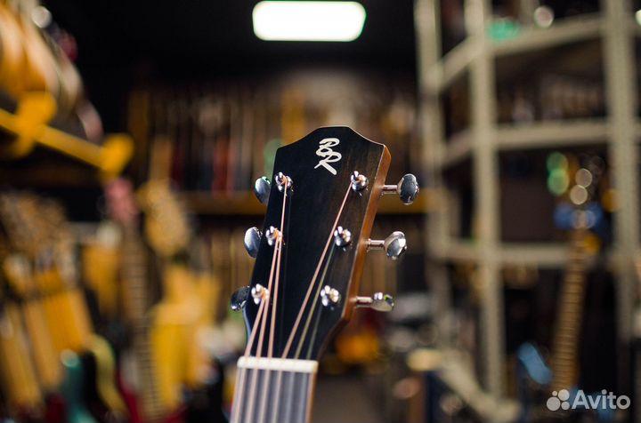 Baton rouge X54S/FJE