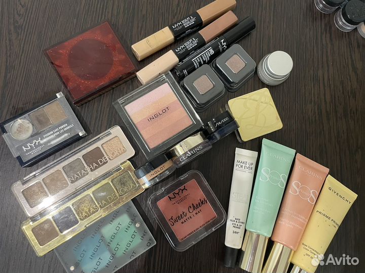 Набор косметики для визажиста