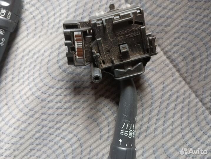 Подрулевой переключатель Тойота Авенсис Т250