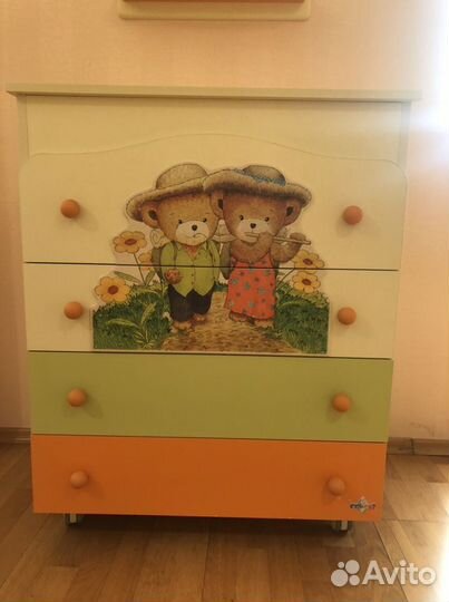 Комплект мебели для детской комнаты