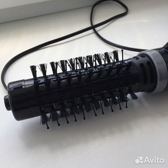 Фен-щетка новая