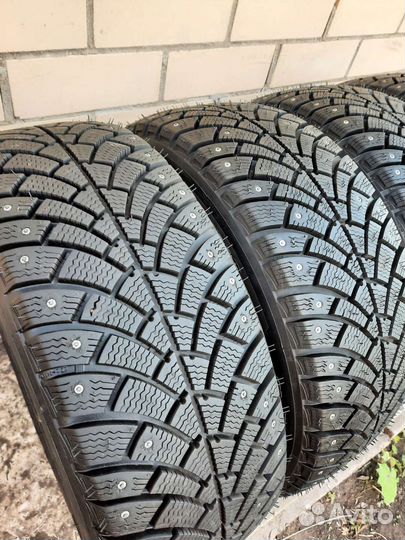 Bfgoodrich G-Force Stud 205/55 R16