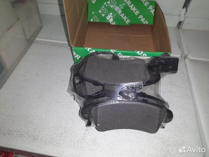 Ford Mondeo (93-00) Колодки тормозные задние Новые