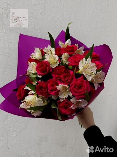 Доставка цветов и букетов