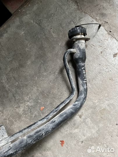 Горловина бака mitsubishi pajero 2009г