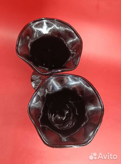 Парные вазы. Чёрное стекло. Винтаж