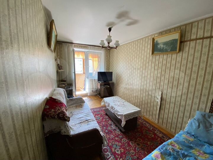 2-к. квартира, 52 м², 10/12 эт.