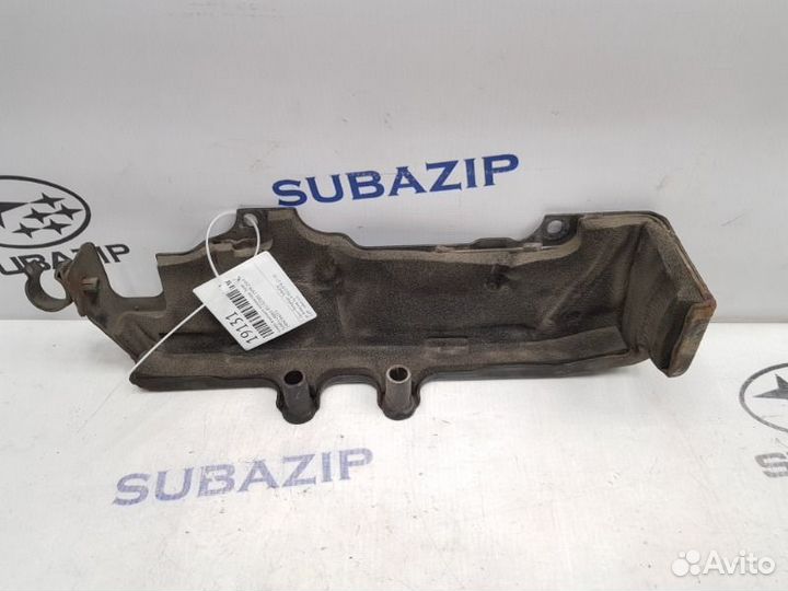 Кожух впускного коллектора правый Subaru Legacy