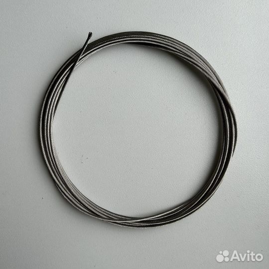 Струна карниз