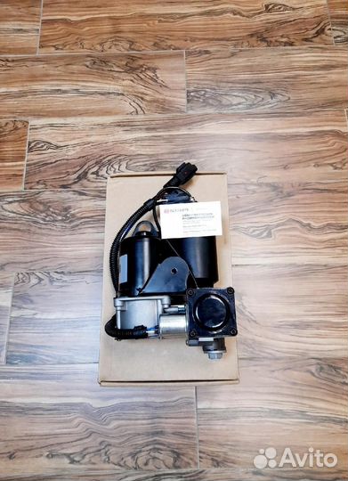 Компрессор Range Rover Discovery 4 Hitachi new