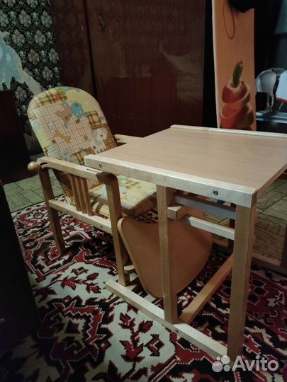 Детский столик и стульчик трансформер
