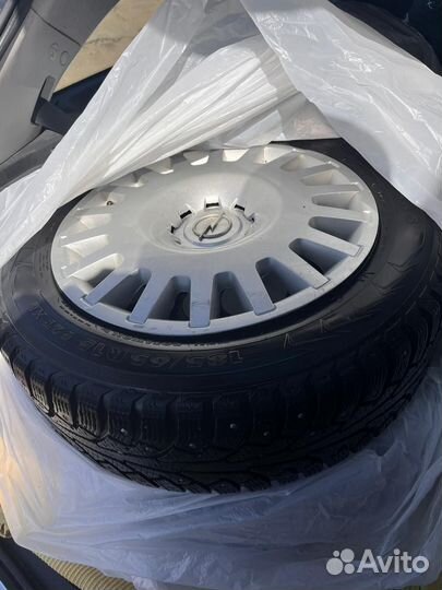 Nokian Tyres Hakkapeliitta 5 185/65 R15