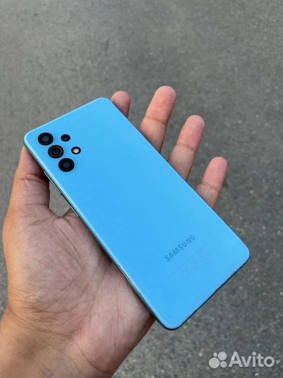 Мобильные телефоны