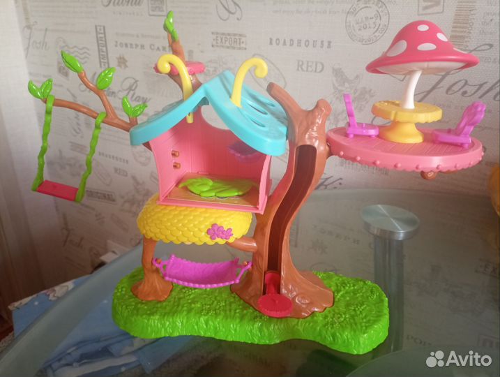 Домик для бабочек. Домик игровой