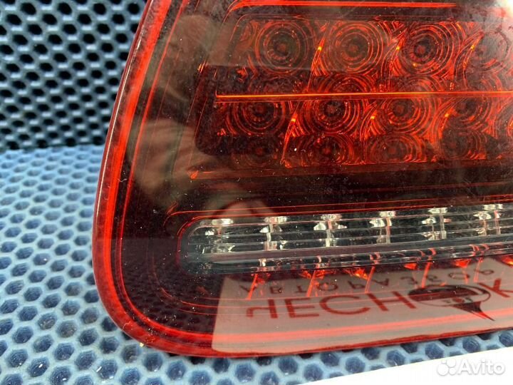 Фонарь задний внутренний правый