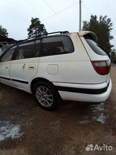 Toyota Caldina 2.0 AT, 1994, 245 000 км