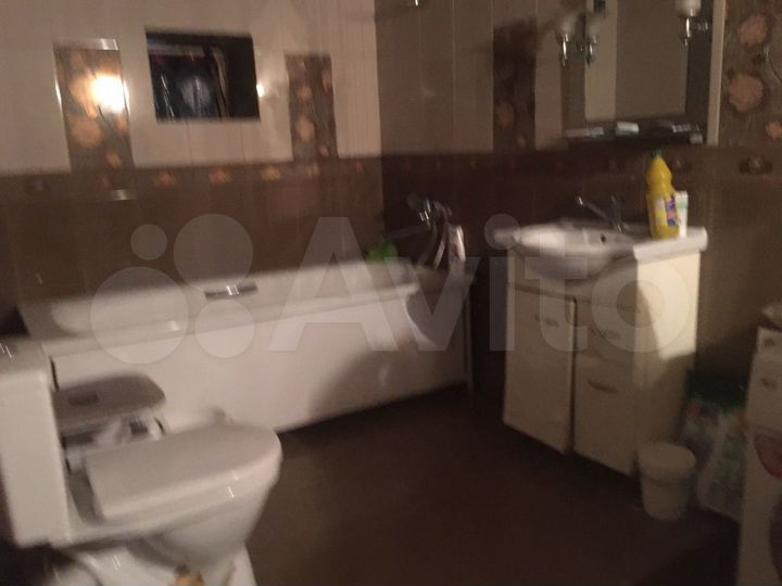Комната 20 м² в 4-к., 2/2 эт.