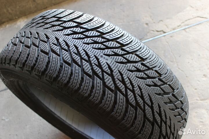 Nokian Tyres Hakkapeliitta R3 245/50 R18 100R