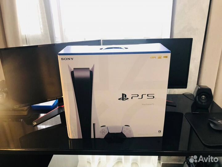 Sony Playstation 5 (новая, с дисководом) CFI-1200A