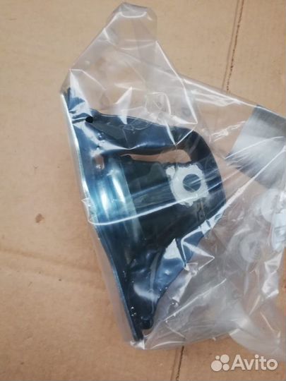 Подушка двигателя Tenacity Renault Megane