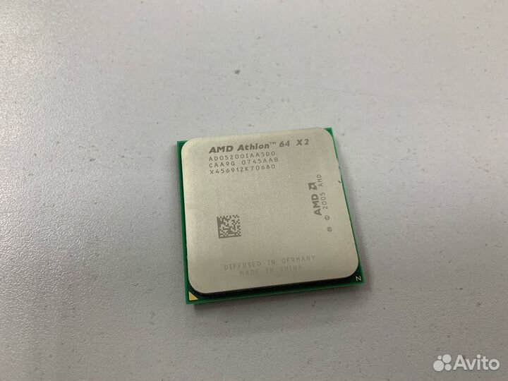 Процессор sAM2 Athlon 64 X2 5200+