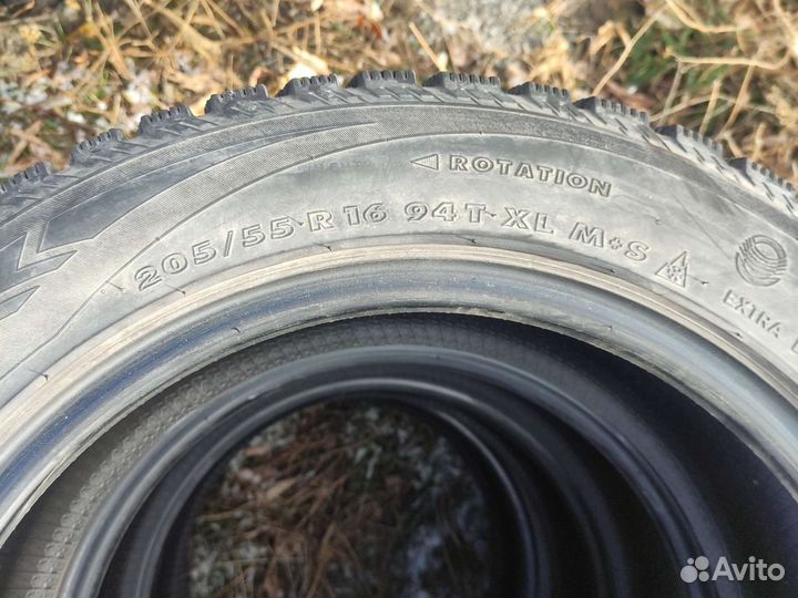 Nokian Tyres Hakkapeliitta 4 205/55 R16 94T
