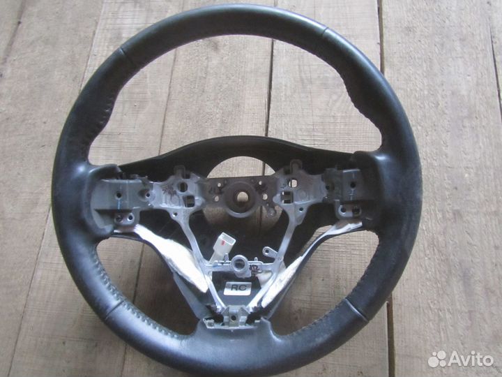 Руль рулевое колесо Toyota RAV-4 2015