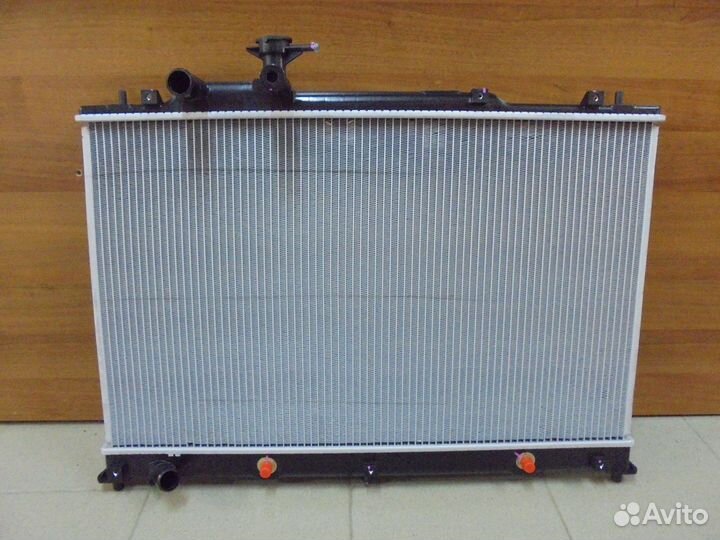 Mazda CX-7 2.3L ат Радиатор охлаждения двс новый