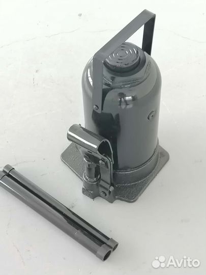 Домкрат 32 тн