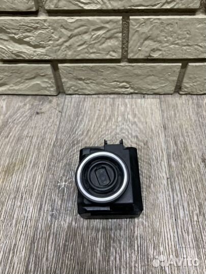 Mercedes-Benz E-Klasse W212 Замок зажигания