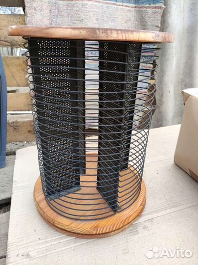 Этажерка для дисков