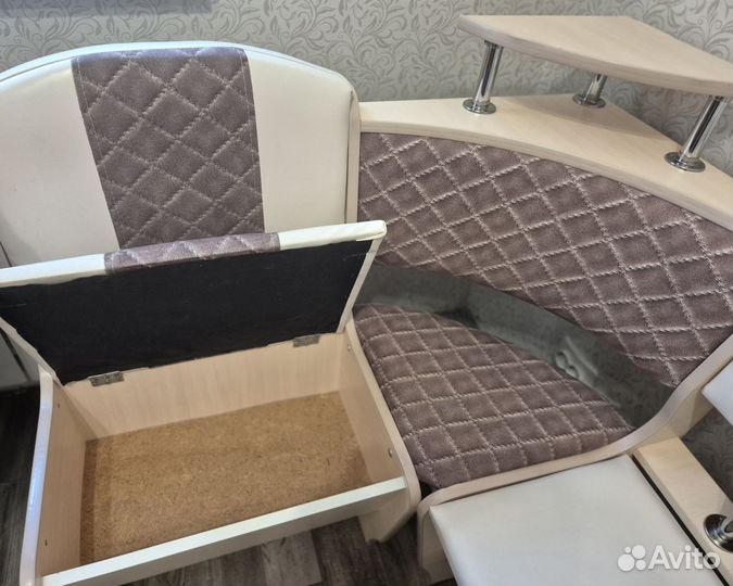 Кухонный уголок универсальный