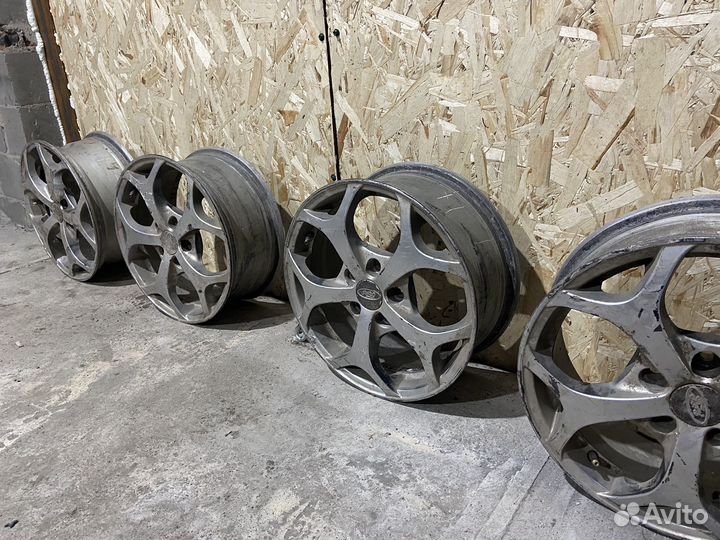 Диски литые r 16 от Ford c max