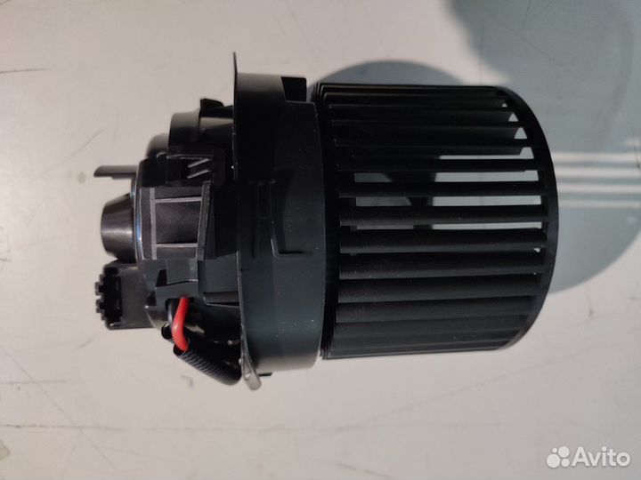 Мотор отопителя салона Рено Логан 14- г.в