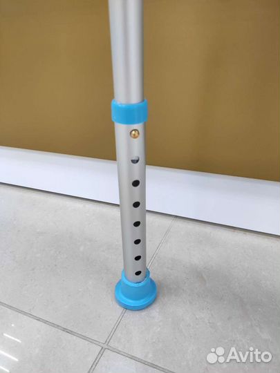 Стул для ванны и душа