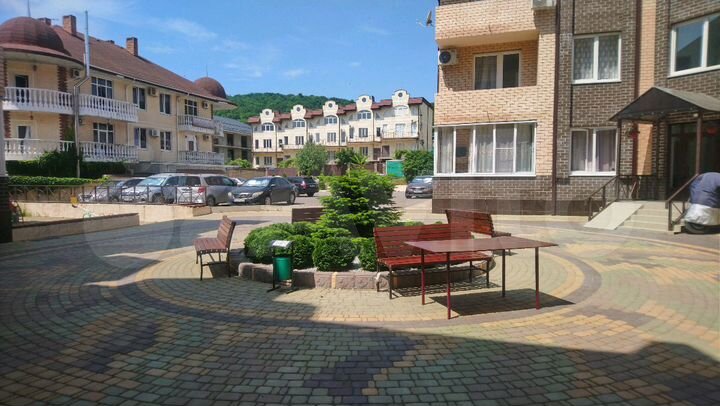 2-к. квартира, 46 м², 1/4 эт.