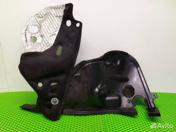 Защита двигателя левая Volkswagen Touareg NF 7P5