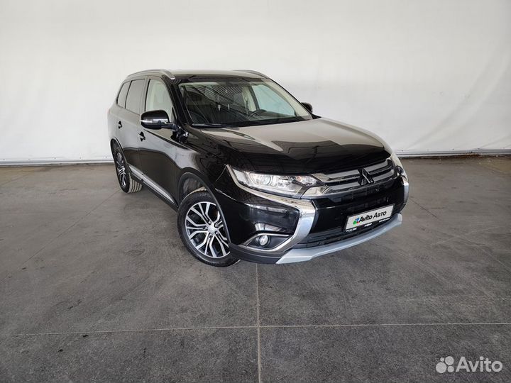 Mitsubishi Outlander 2.4 CVT, 2018, 131 000 км