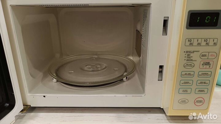 Микроволновая печь Elenberg
