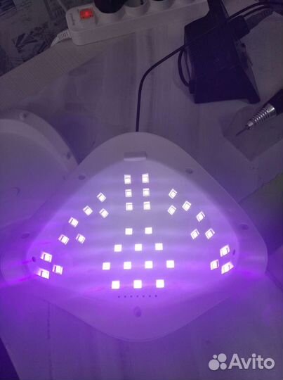 Уф лампа для ногтей