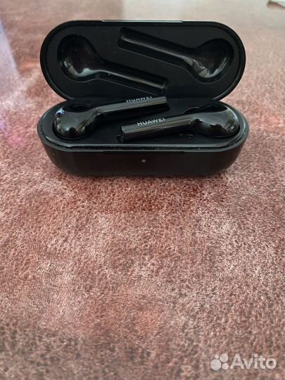 Беспроводные наушники huawei FreeBuds Lite
