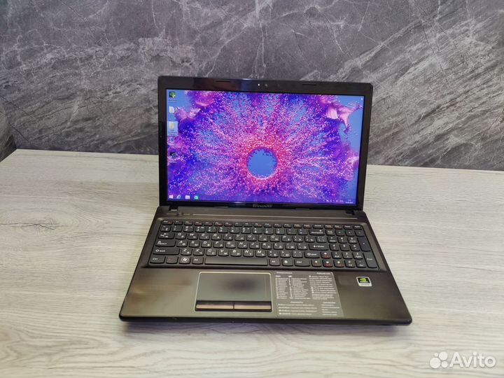 Ноутбук Lenovo G580 / Intel core i7 / GeForce