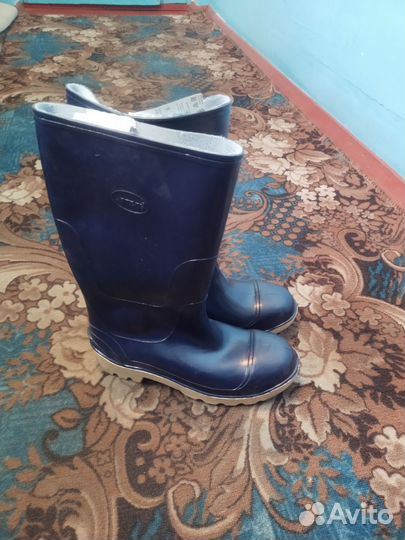 Резиновые сапоги 3 пары