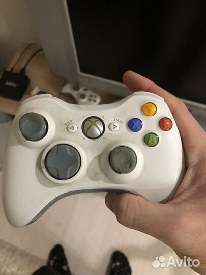 Xbox 360 + 2 джойстика