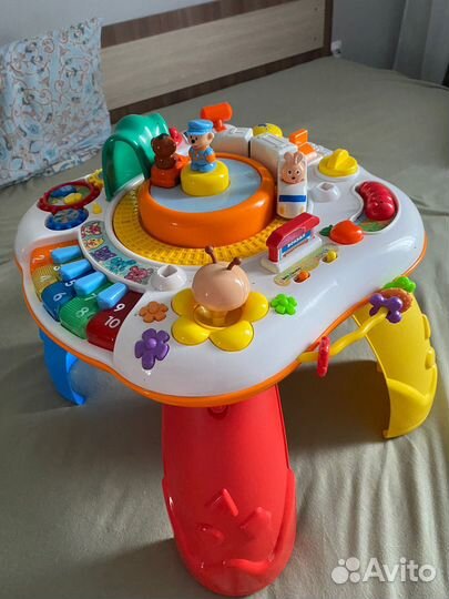 Развивающий столик fisher price