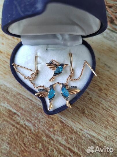 Золотые серьги